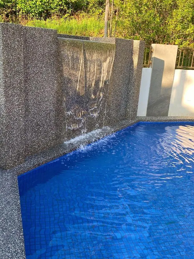 別荘 60Pax 9Br Villa Kids Swimming Pool, Ktv, Bbq N Pool Tables Near Spice Arena Penang 9800 Sqft バヤンレパス マレーシア